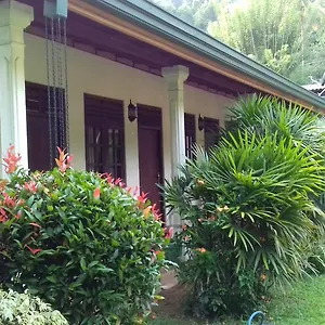 Guest house Leaf Holiday Resort Kandy