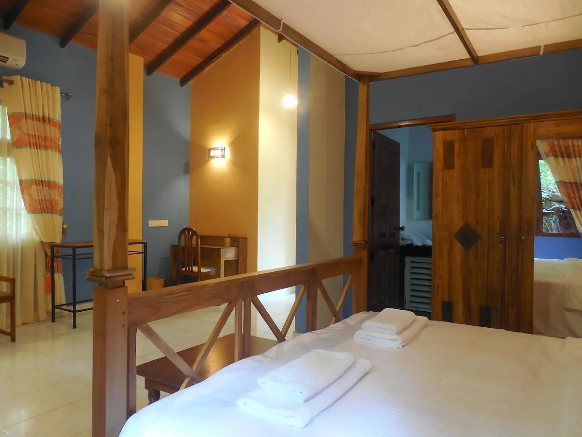 Le Leopard D 'Argent Hotel Kandy Sri Lanka